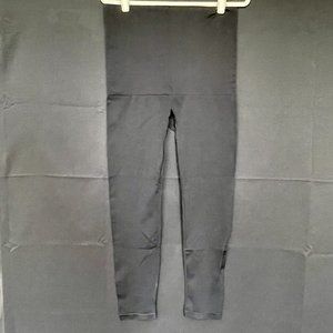 NWT, High-Waisted Shaper Leggings = COMPRESSION!